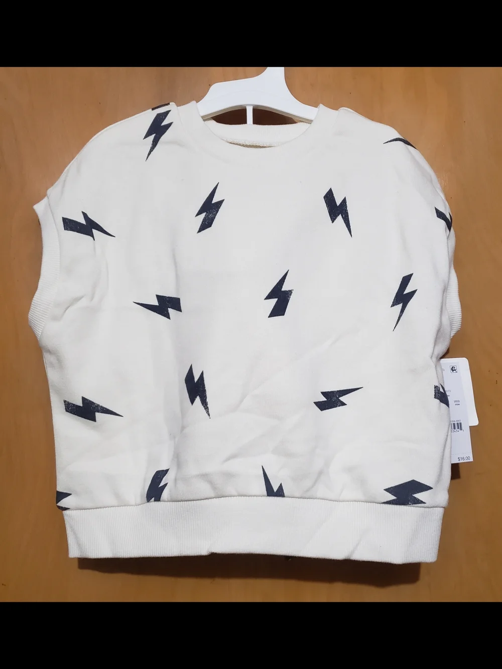 Cream Lightning Bolt Kids Sweatshirt & Shorts Set - Casual Everyday